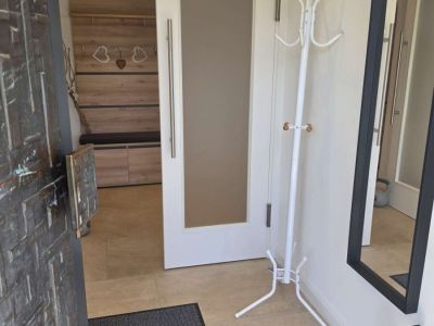 M&ouml;blierte 3-Zimmer-Wohnung mit Terrasse in Bruckm&uuml;hl