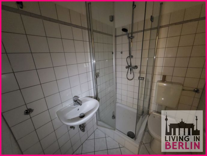 Gro&szlig;z&uuml;gige 5-Zimmer-Wohnung in Berlin-Steglitz - Befristet!
