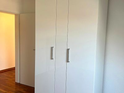 Helle 4,5 Zimmer-Penthaus-Wohnung mit Sonnenbalkon in Oberkassel/L&ouml;rick