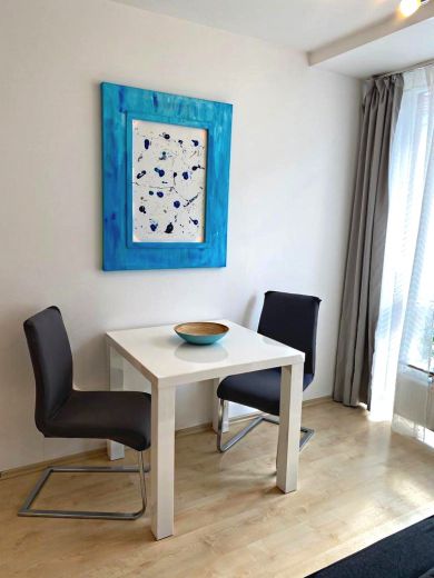 Unterbilk/Friedrichstadt: sch&ouml;nes 1-Zimmer-Apartment