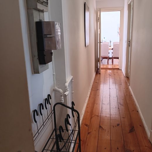 Sonnige m&ouml;blierte 2 Zimmer Wohnung in Sch&ouml;neberg zur Untermiete befristet