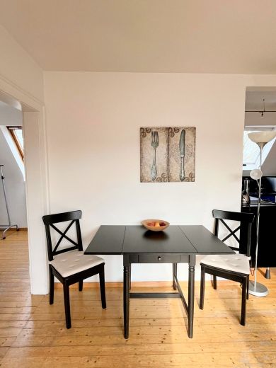Oberkassel 2- Zimmer-Wohnung in Bestlage