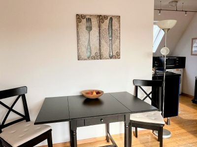Oberkassel 2- Zimmer-Wohnung in Bestlage