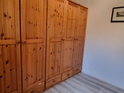 m&ouml;blierte Wohnung zu vermieten, 10 Min. Fu&szlig;weg zur Bahn, einkaufen im Ort.....