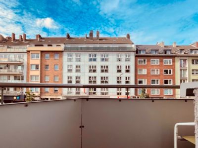 Hochwertig sanierte & m&ouml;blierte Wohnung mit Balkon