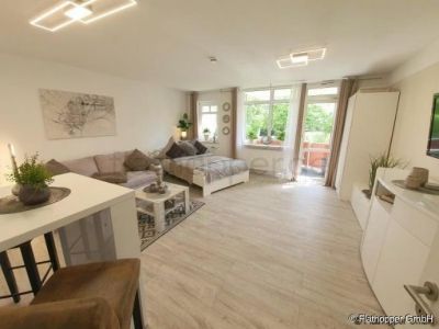 Modernes m&ouml;bliertes Apartment mit Balkon in Rosenheim