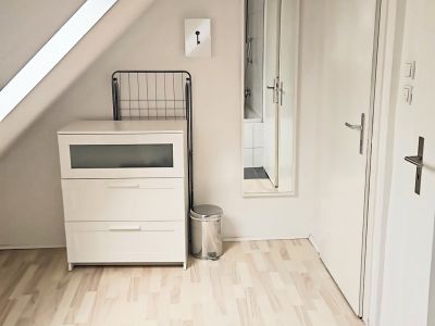 Single-Apartment in Pempelfort im 5. OG