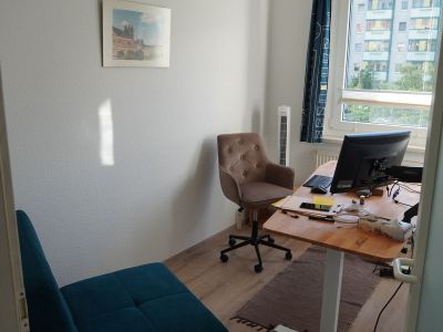 M&ouml;blierte kleine 3-Zimmer-Wohnung auf Zeit in Greifswald &ndash; ideal f&uuml;r Uni, Klinik und berufliche Aufenthalte