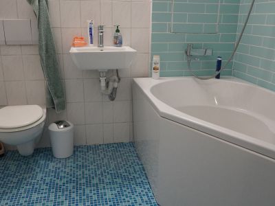 M&ouml;blierte kleine 3-Zimmer-Wohnung auf Zeit in Greifswald &ndash; ideal f&uuml;r Uni, Klinik und berufliche Aufenthalte