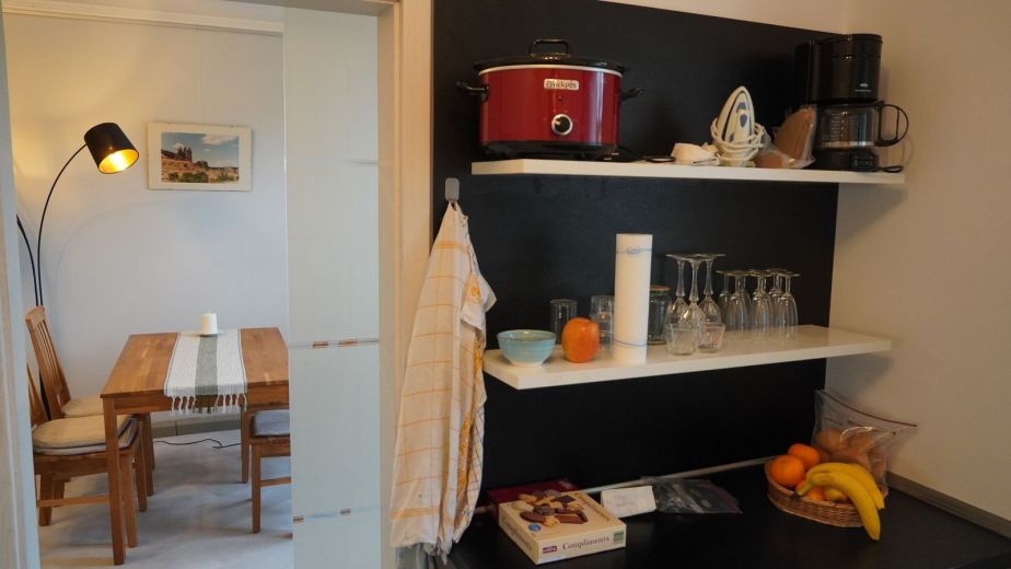 M&ouml;blierte kleine 3-Zimmer-Wohnung auf Zeit in Greifswald &ndash; ideal f&uuml;r Uni, Klinik und berufliche Aufenthalte