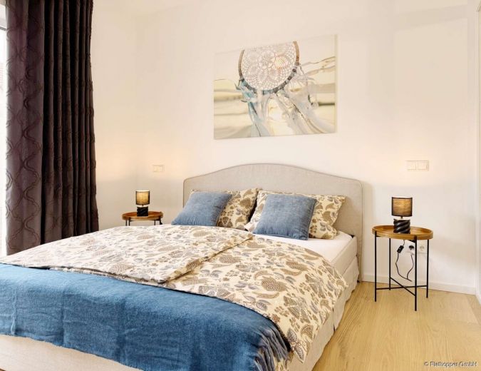 M&ouml;blierte 2-Zimmer-Wohnung mit Terrasse in Rosenheim