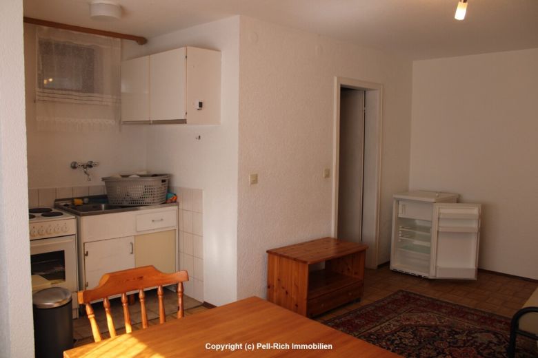 KLEIN ABER FEIN: Souterrainwohnung mit 1 Zimmer in Karlsruhe Neureut