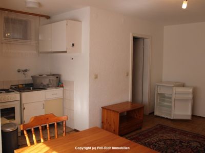 KLEIN ABER FEIN: Souterrainwohnung mit 1 Zimmer in Karlsruhe Neureut