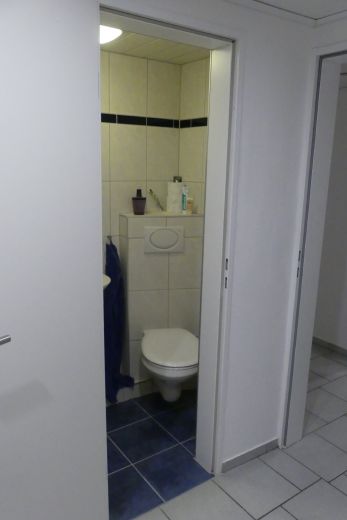 M&ouml;blierte Souterrain Wohnung 44m2 f&uuml;r Wochenendheimfahrer / Berufspendler