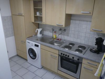 M&ouml;blierte Souterrain Wohnung 44m2 f&uuml;r Wochenendheimfahrer / Berufspendler