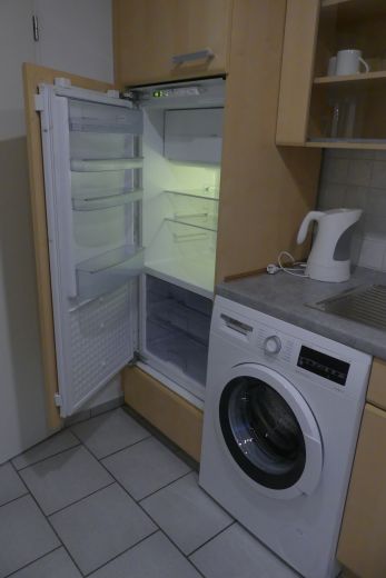 M&ouml;blierte Souterrain Wohnung 44m2 f&uuml;r Wochenendheimfahrer / Berufspendler