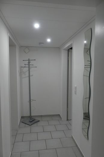 M&ouml;blierte Souterrain Wohnung 44m2 f&uuml;r Wochenendheimfahrer / Berufspendler