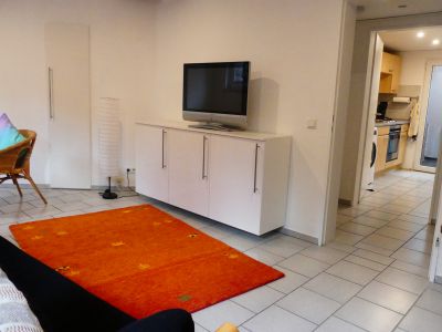 M&ouml;blierte Souterrain Wohnung 44m2 f&uuml;r Wochenendheimfahrer / Berufspendler