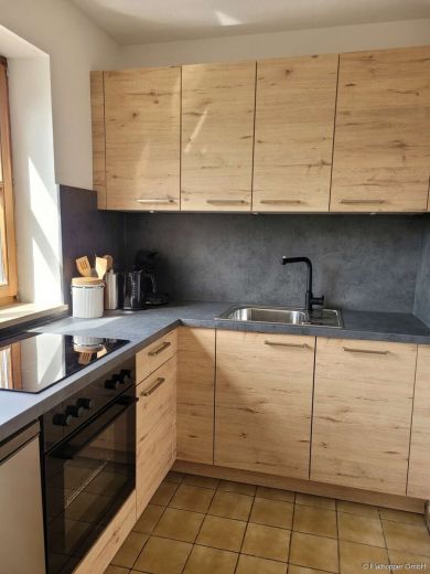 M&ouml;blierte 3-Zimmer-Maisonette-Wohnung in Miesbach