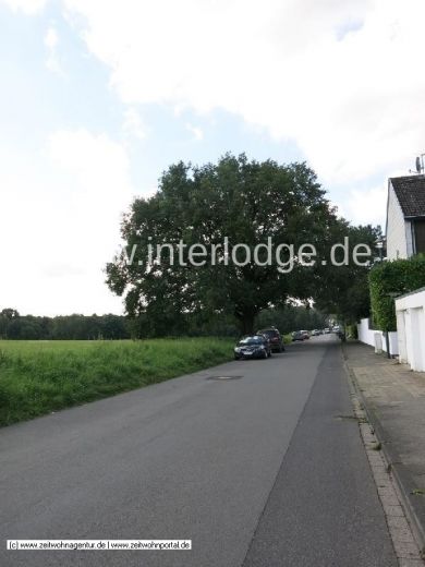 INTERLODGE Modern m&ouml;bliertes Apartment mit Wintergarten inD&uuml;sseldorf-Unterbach