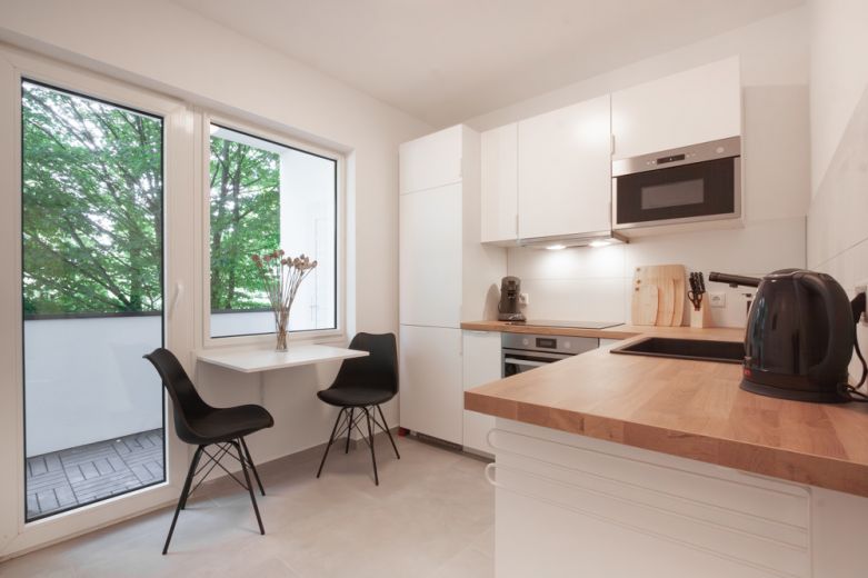 *** moderne 2 Zimmerwohnung mit Sonnenbalkon***