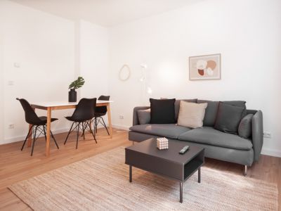 *** moderne 2 Zimmerwohnung mit Sonnenbalkon***
