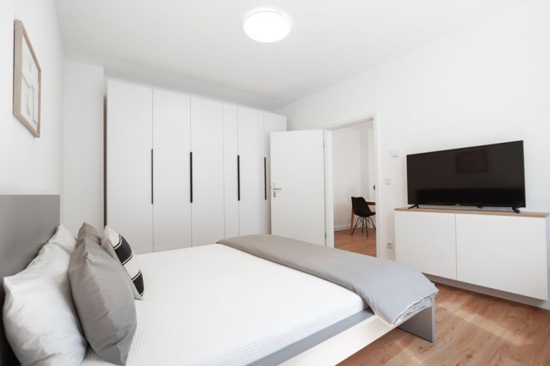 *** moderne 2 Zimmerwohnung mit Sonnenbalkon***