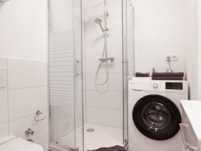 *** moderne 2 Zimmerwohnung mit Sonnenbalkon***