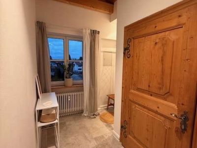 Sch&ouml;ne Dachgeschosswohnung in Kolbermoor Nord - direkt am Waldrand gelegen