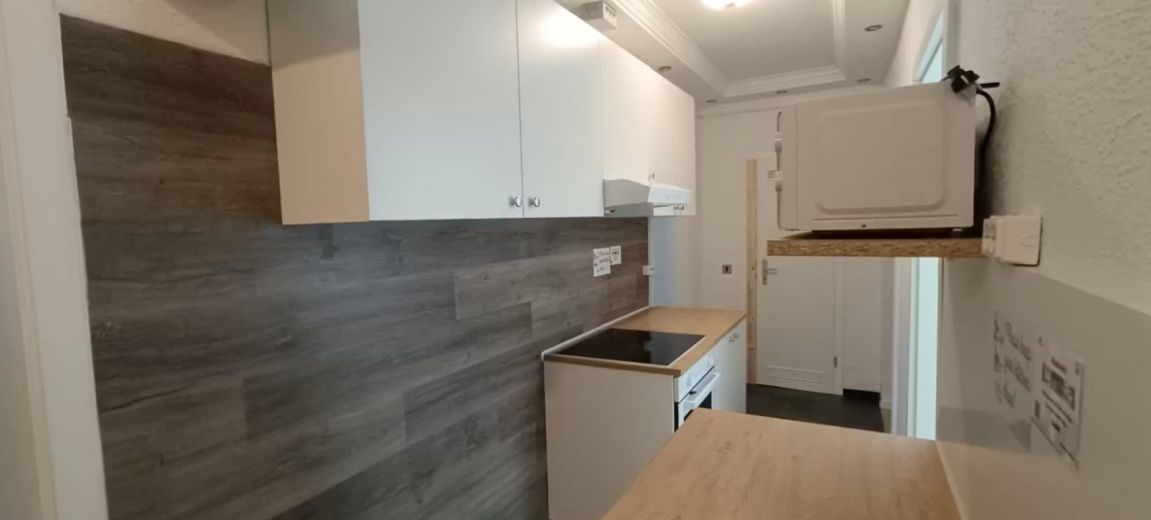 Zimmer 5 in 10 er WG, Schwanenwall 5 WE 3+4