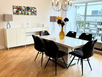 5 Zimmer-Wohnung mit Dachterrasse