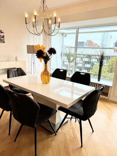 5 Zimmer-Wohnung mit Dachterrasse