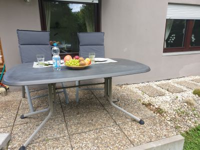 moderne m&ouml;blierte Wohnung f&uuml;r 1 Person mit Festanstellung in Bestlage am Cannstatter Memberg