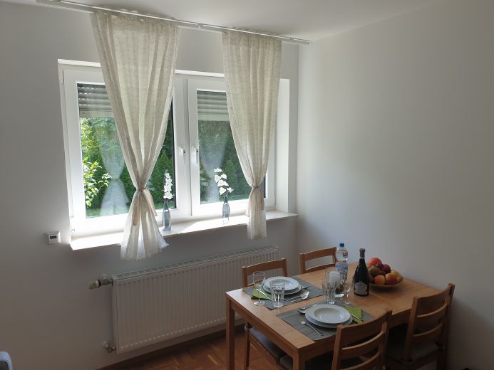 moderne m&ouml;blierte Wohnung f&uuml;r 1 Person mit Festanstellung in Bestlage am Cannstatter Memberg