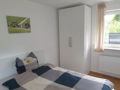 moderne m&ouml;blierte Wohnung f&uuml;r 1 Person mit Festanstellung in Bestlage am Cannstatter Memberg