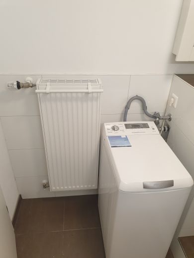 moderne m&ouml;blierte Wohnung f&uuml;r 1 Person mit Festanstellung in Bestlage am Cannstatter Memberg
