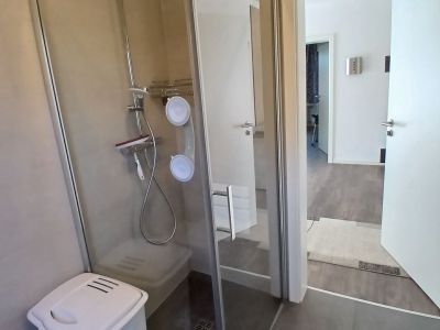 Wundersch&ouml;ne 2-Zimmer-Wohnung mit eigenem Wintergarten