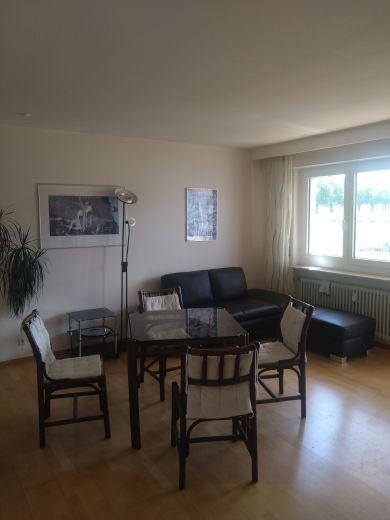 M&ouml;blierte befristete 2-Zimmerwohnung mit Balkon in Fellbach