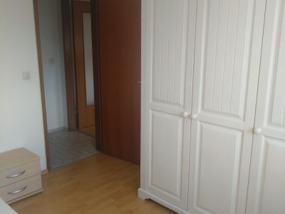 M&ouml;blierte befristete 2-Zimmerwohnung mit Balkon in Fellbach