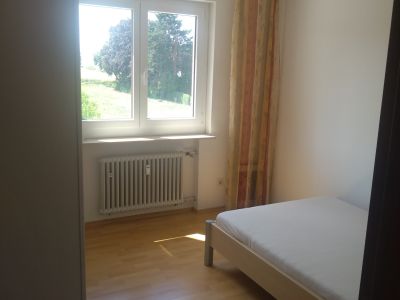 M&ouml;blierte befristete 2-Zimmerwohnung mit Balkon in Fellbach