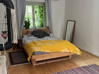 Wundersch&ouml;ne, gro&szlig;e Wohnung auf einem Burggel&auml;nde