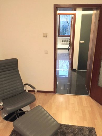 Modernes Apartment mit separater K&uuml;che in Bilk