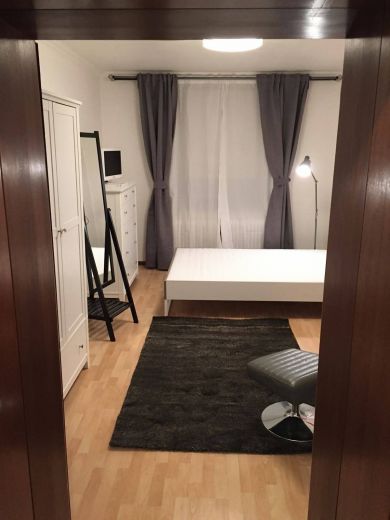 Modernes Apartment mit separater K&uuml;che in Bilk