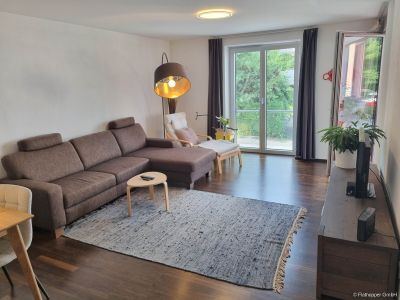 M&ouml;blierte 2-Zimmer-Wohnung mit Balkon in Rosenheim