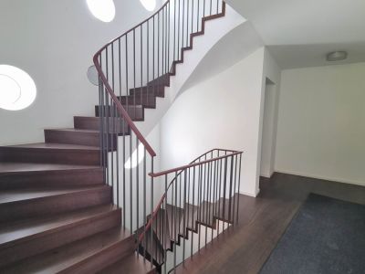 M&ouml;blierte 2-Zimmer-Wohnung mit Balkon in Rosenheim