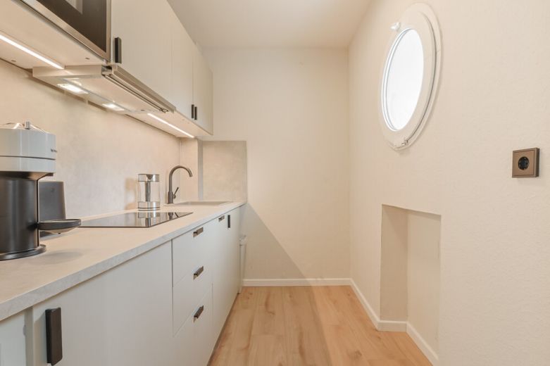 ***Stylisches Apartment im Herzen von D&uuml;sseldorf***