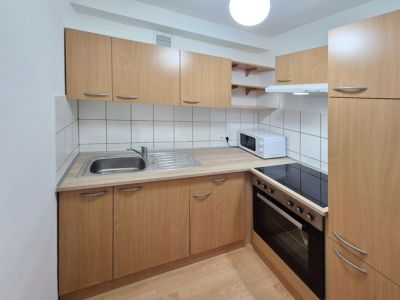 ZeitwohnKontor: Modern ausgestattete Wohnung mit 2 Schlafzimmern in R&uuml;ttenscheid