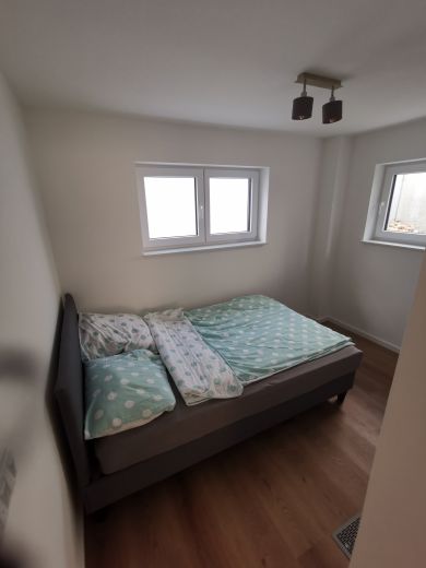 Moderne, vollm&ouml;blierte 2-Zimmer Wohnung in Heimsheim, ruhige und dennoch gute Lage an der A8