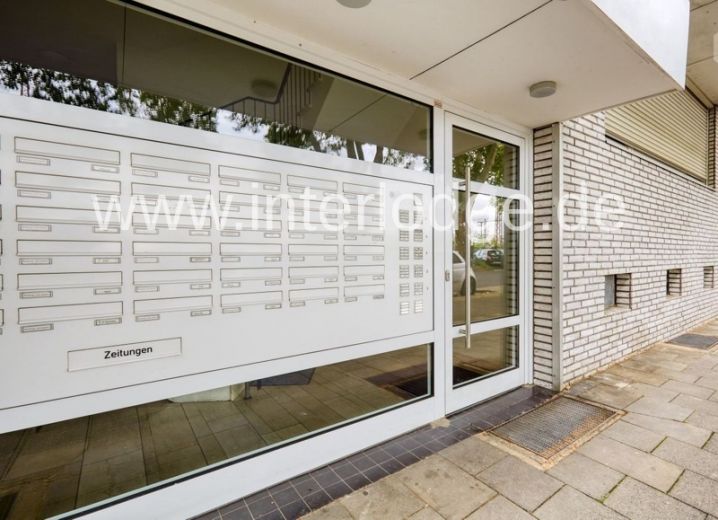 INTERLODGE D&uuml;sseldorf: Schickes, komplett m&ouml;bliertes und ger&auml;umiges Apartment mit Balkon.