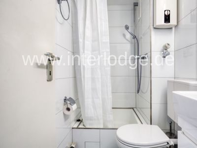 INTERLODGE D&uuml;sseldorf: Schickes, komplett m&ouml;bliertes und ger&auml;umiges Apartment mit Balkon.